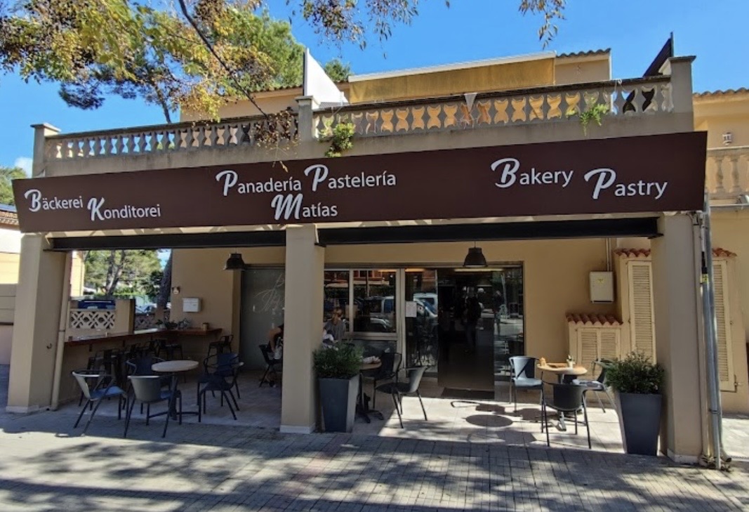 Exterior de Pastelería Matías en El Toro, Mallorca